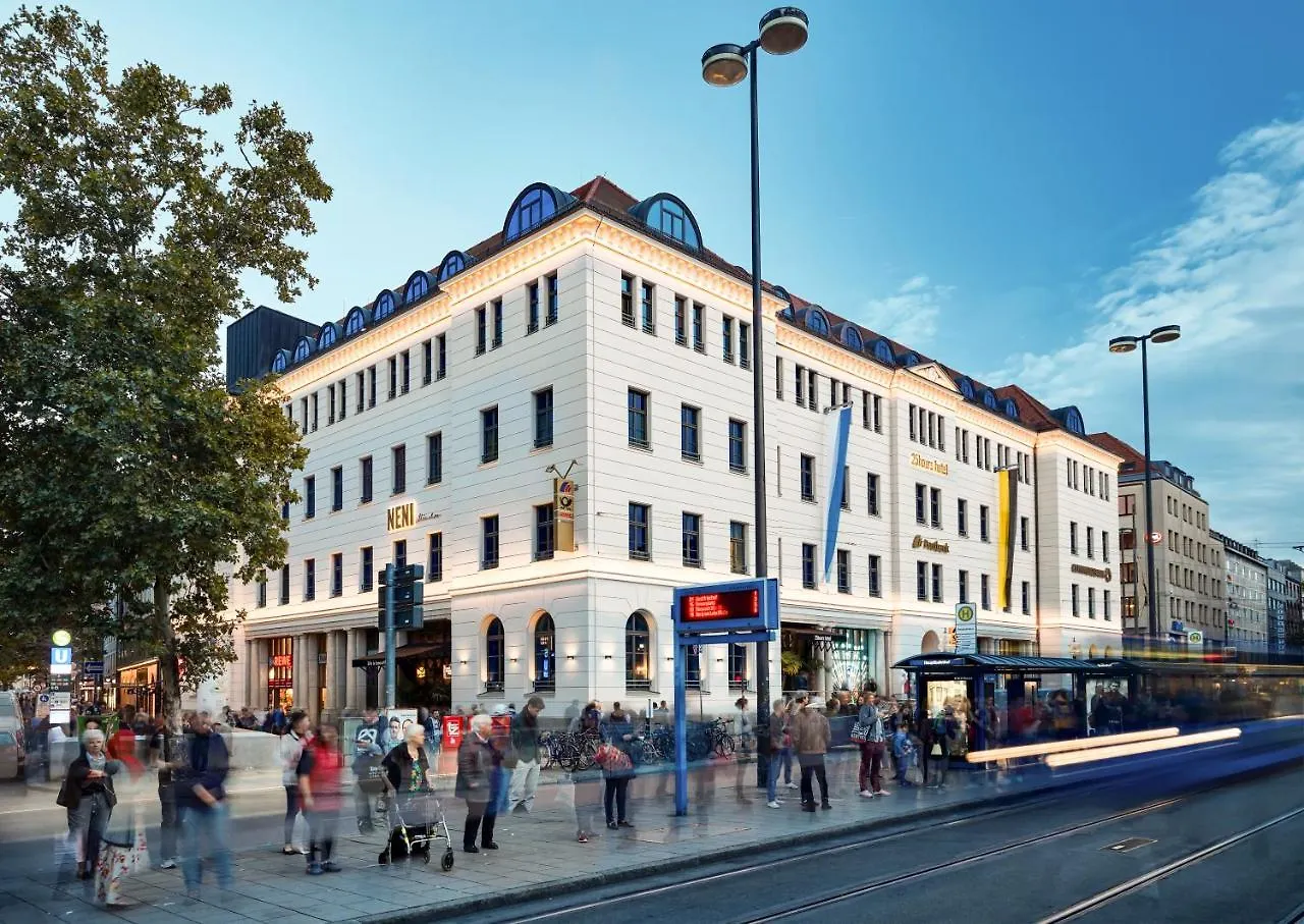 25Hours Hotel The Royal Bavarian Monachium